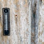 Die 4-in-1-Sockelleiste: Heizen, Lüften, Kabel führen und Akustik verbessern – das unsichtbare Upgrade für Altbau, Neubau und Tiny House