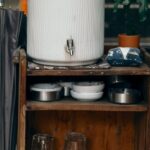 Wüstenkühlschrank im Küchenschrank: Der keramische Larder, der Gemüse ohne Strom frisch hält
